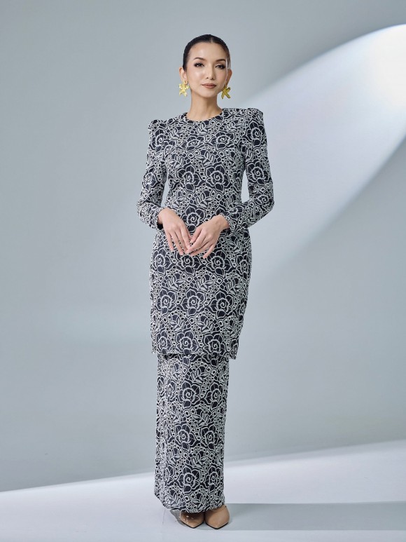 LAURYN KURUNG - BLACK LAURYN KURUNG - BLACK