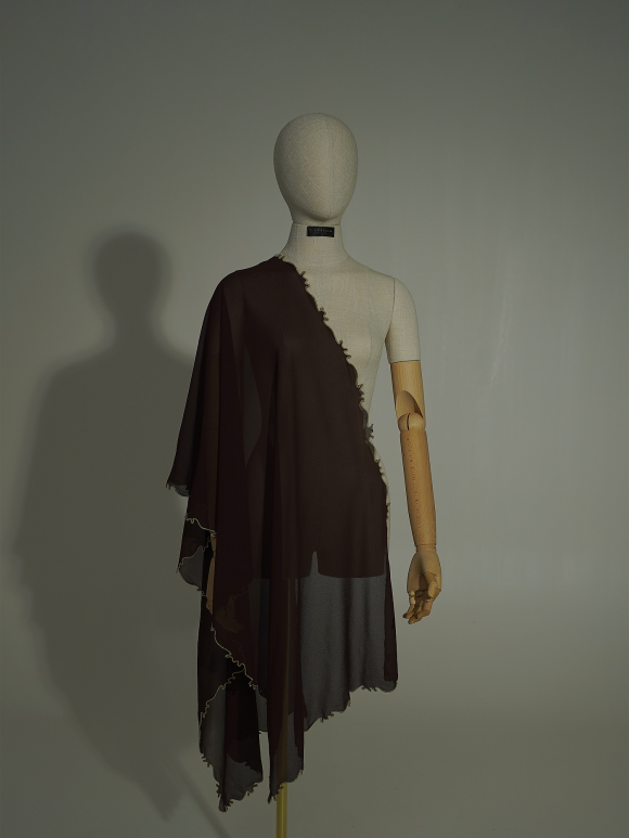 DIORA SELENDANG - MAHOGANY DIORA SELENDANG - MAHOGANY