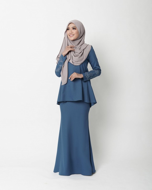 RIKELLE KURUNG - MIDNIGHT BLUE RIKELLE KURUNG - MIDNIGHT BLUE
