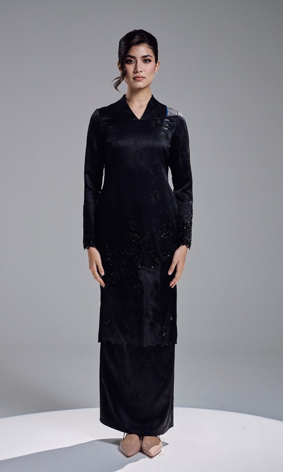 ESVARIA KURUNG - BLACK ESVARIA KURUNG - BLACK