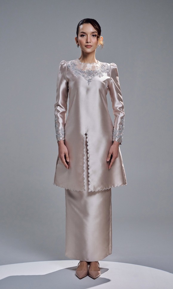 DARIYA KURUNG - CHAMPAGNE DARIYA KURUNG - CHAMPAGNE