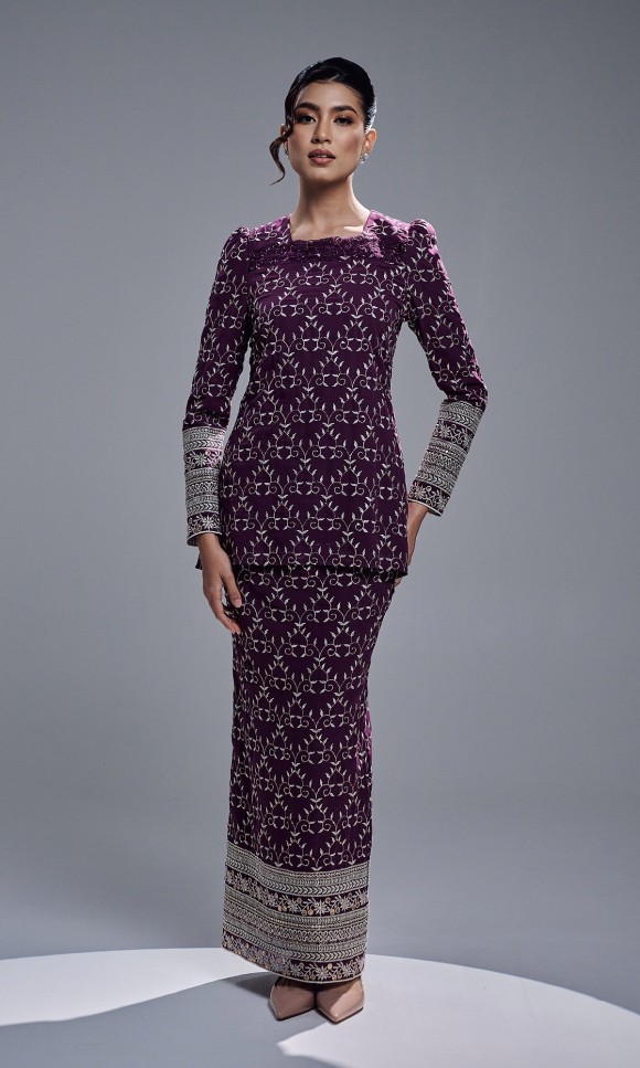 REIKA KURUNG - DARK PURPLE REIKA KURUNG - DARK PURPLE