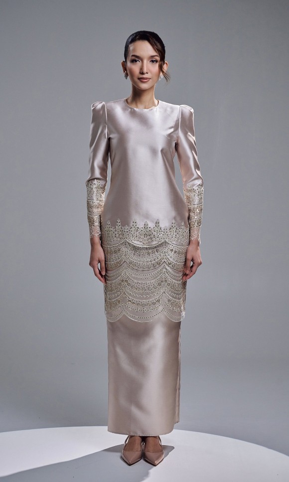 DAHLIA KURUNG - CHAMPAGNE DAHLIA KURUNG - CHAMPAGNE