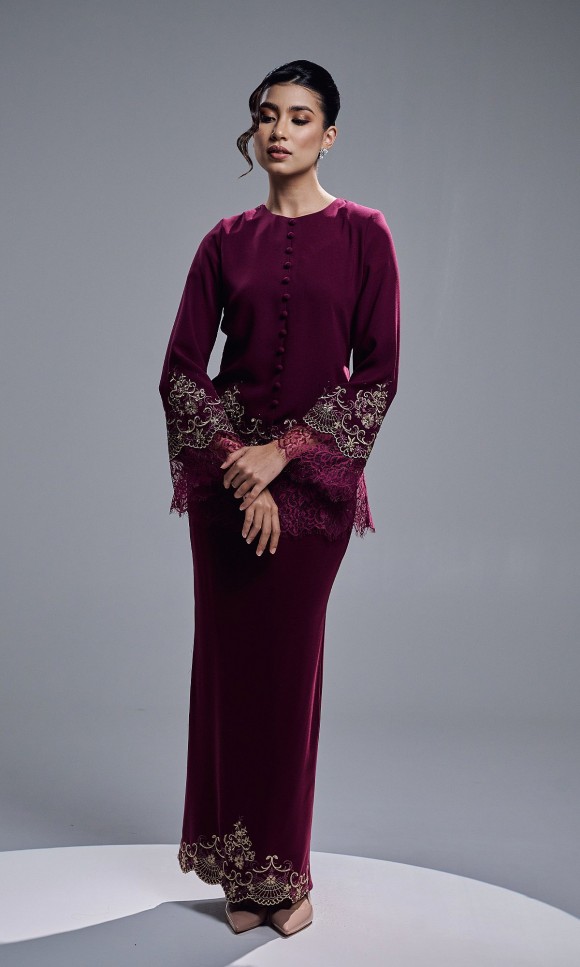 CAMERIA KURUNG - BURGUNDY CAMERIA KURUNG - BURGUNDY