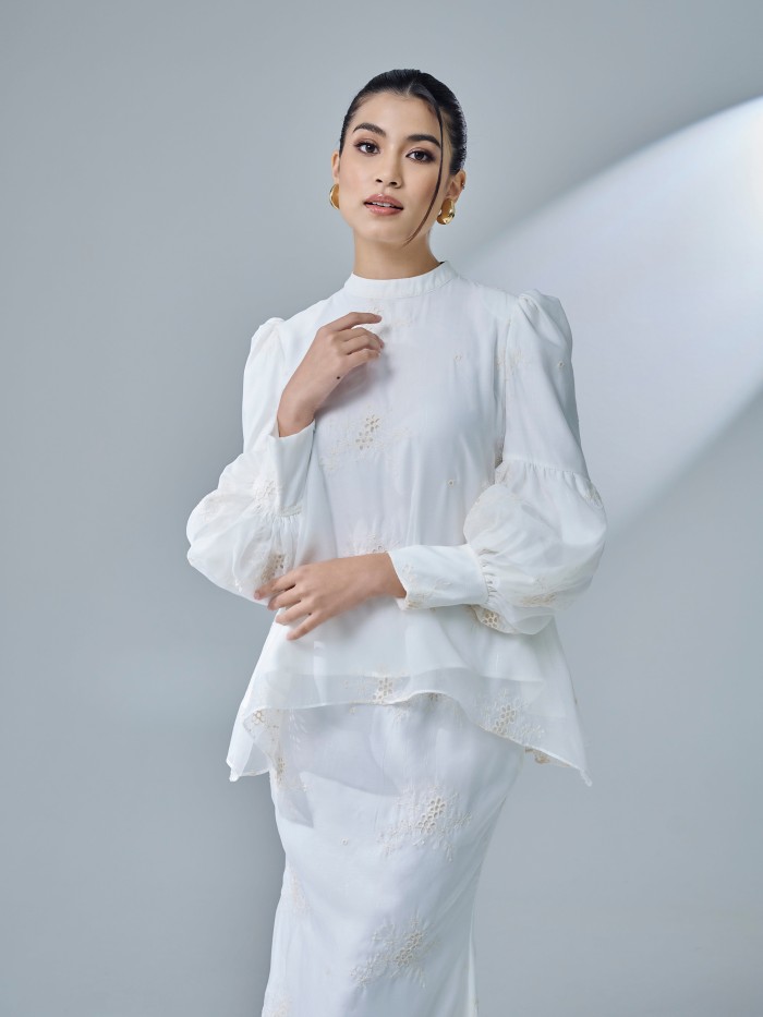 ARIA KURUNG - OFF WHITE