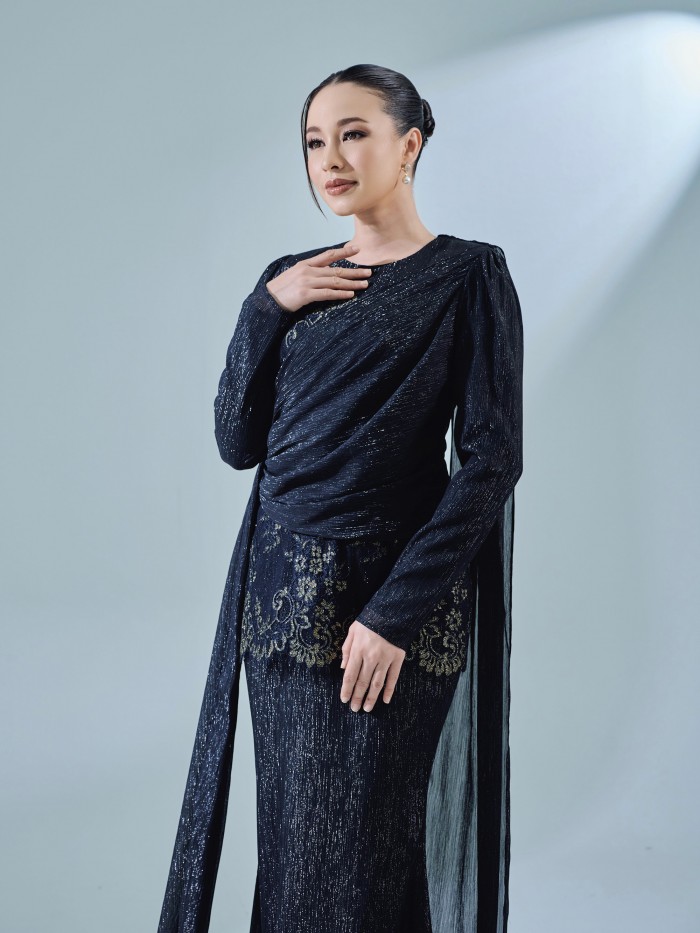 RESTIKA KURUNG - BLACK