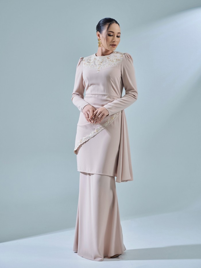 TIYANA KURUNG - NUDE BROWN