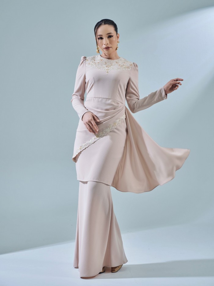 TIYANA KURUNG - NUDE BROWN