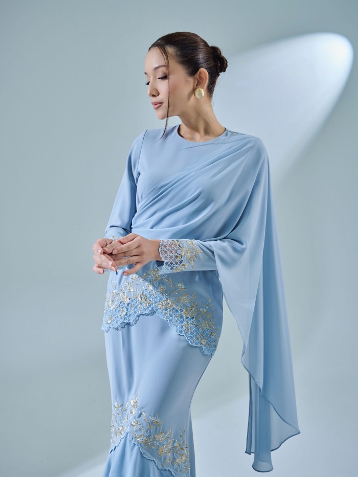 ARIANA KURUNG - DUSTY BLUE