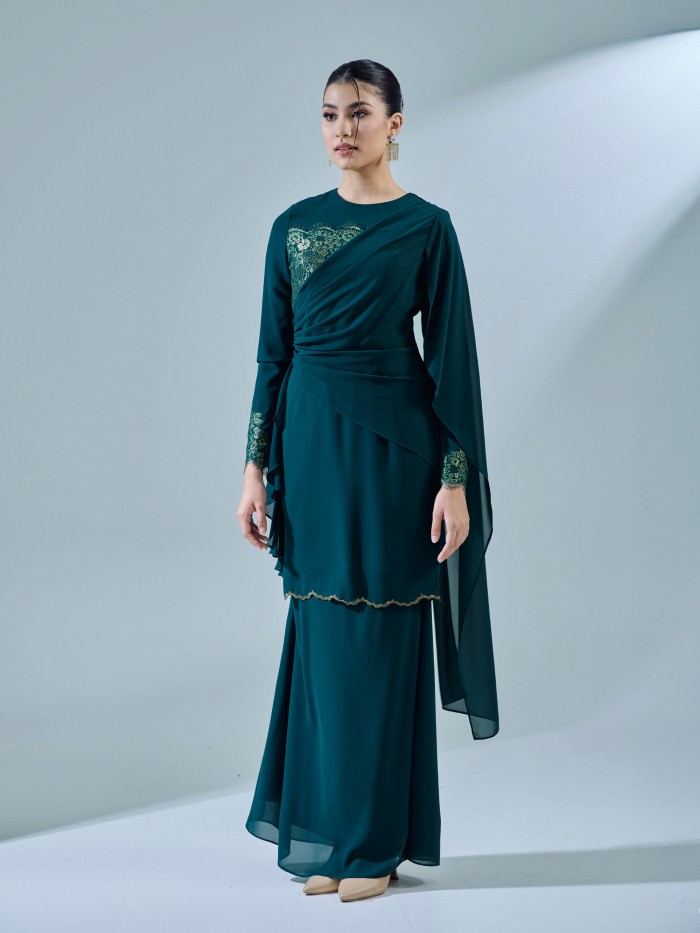 GRETA KURUNG - EMERALD TEAL