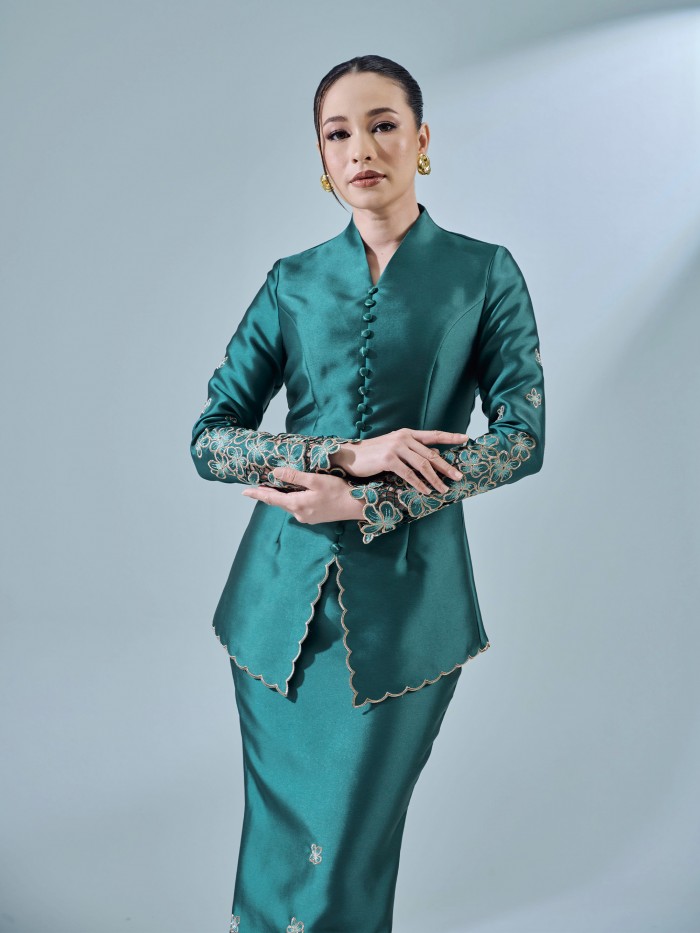 ELISKA KURUNG - EMERALD