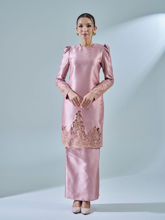 RATNA KURUNG - CORAL PINK