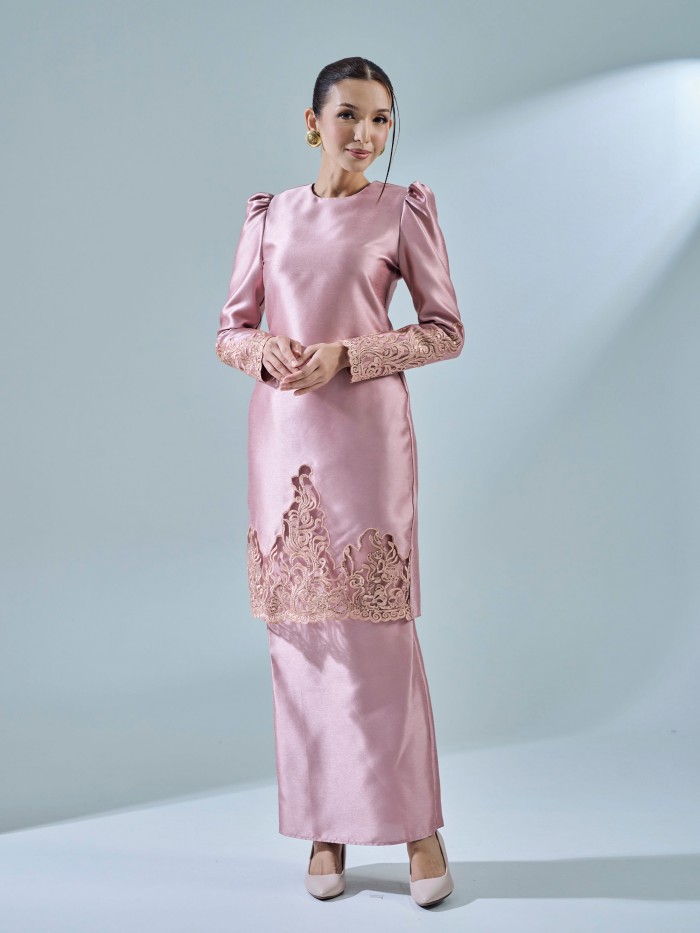 RATNA KURUNG - CORAL PINK