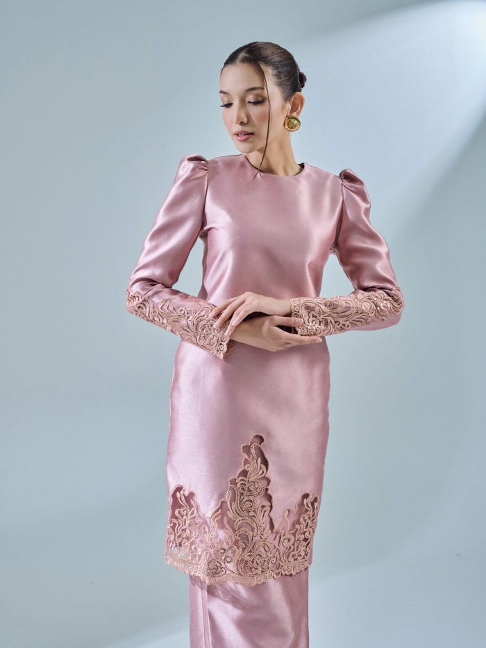 RATNA KURUNG - CORAL PINK