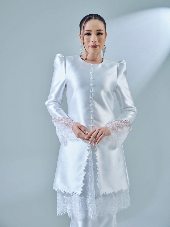 EVELIN KURUNG - OFF WHITE