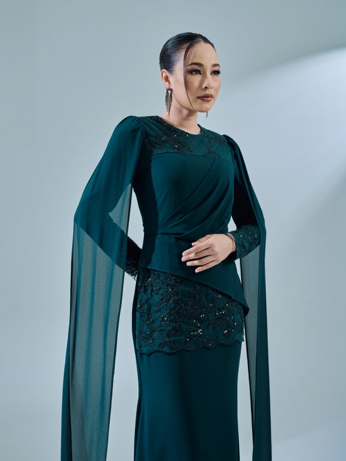 KESNIA DRESS - EMERALD TEAL