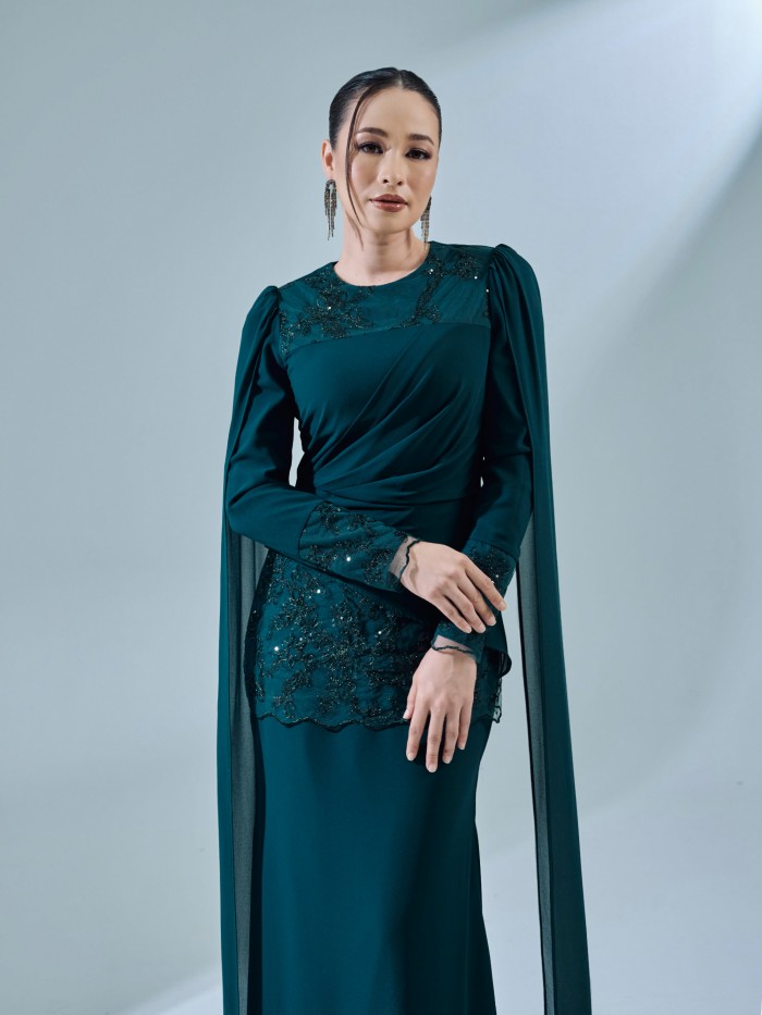 KESNIA DRESS - EMERALD TEAL