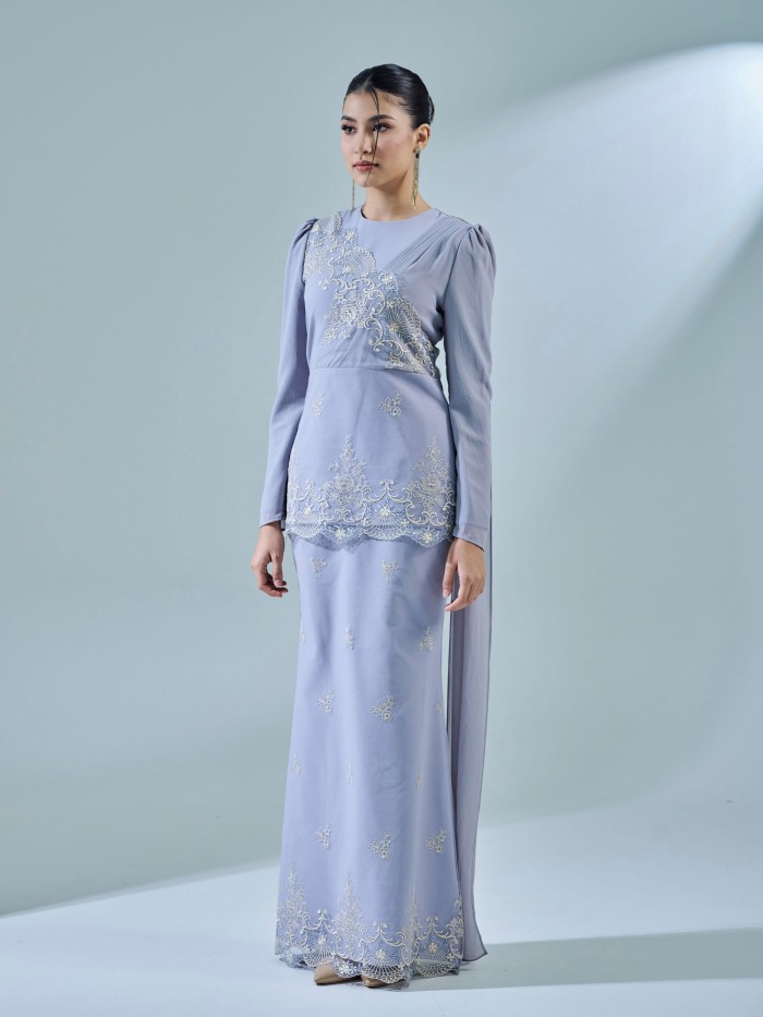 KAREENA KURUNG - SILVER GREY