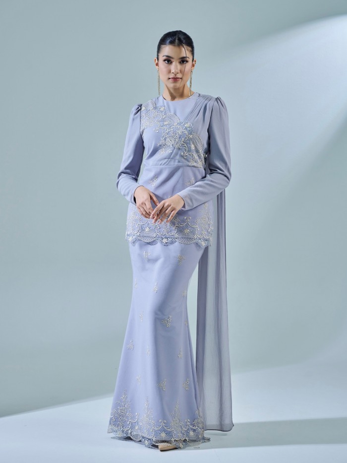 KAREENA KURUNG - SILVER GREY