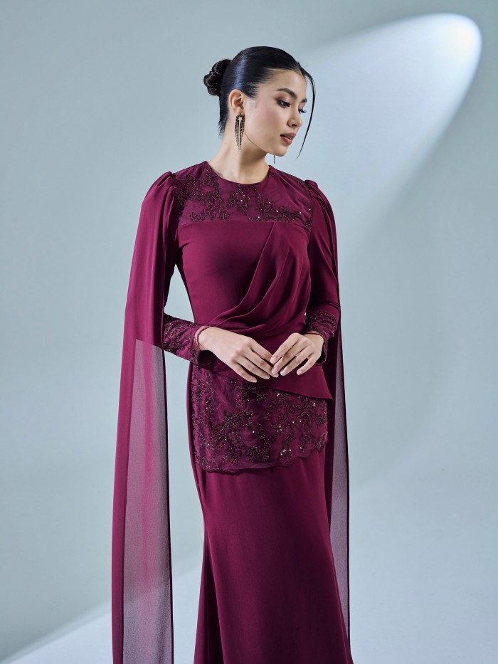 KESNIA DRESS - BURGUNDY