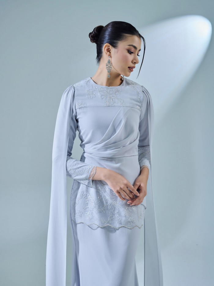 KESNIA DRESS - GREY