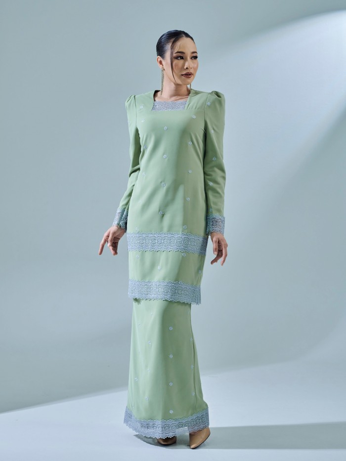 HELLYNA KURUNG - MAGARITA GREEN