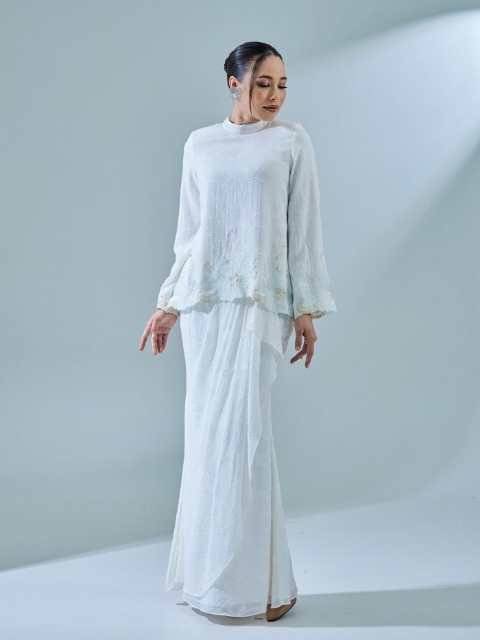 LESYA KURUNG - OFF WHITE