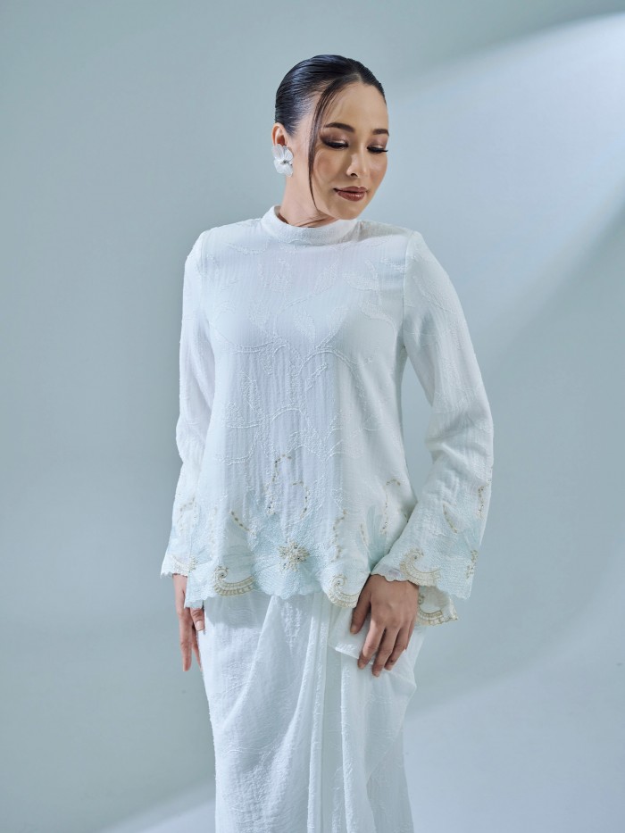 LESYA KURUNG - OFF WHITE