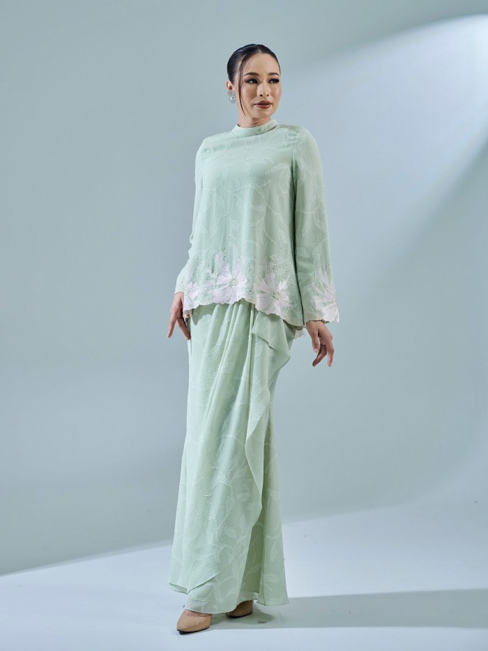 LESYA KURUNG - SAGE GREEN