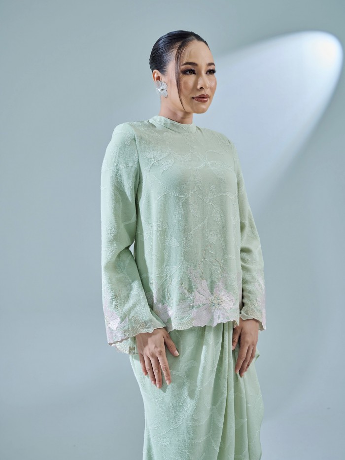 LESYA KURUNG - SAGE GREEN