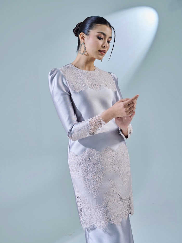 ESTER KURUNG - SILVER GREY