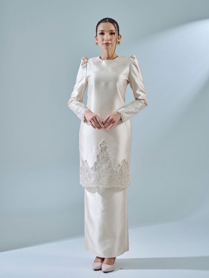 RATNA KURUNG - IVORY GOLD