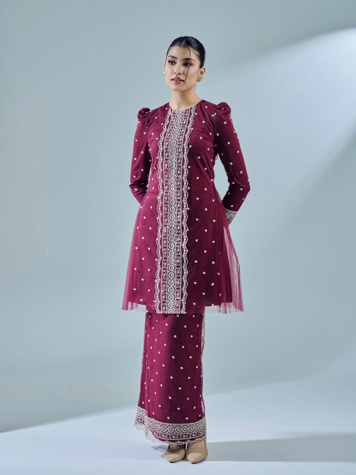 ELBRINA KURUNG - BURGUNDY