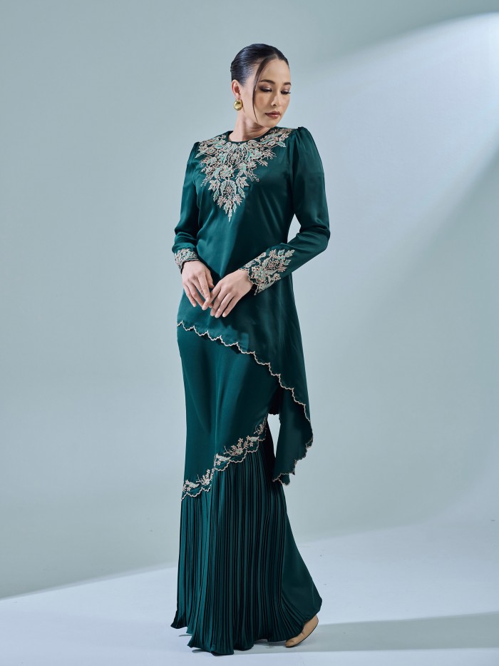 ANARIA KURUNG - EMERALD