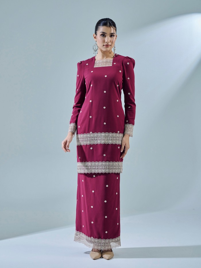 HELLYNA KURUNG - BURGUNDY