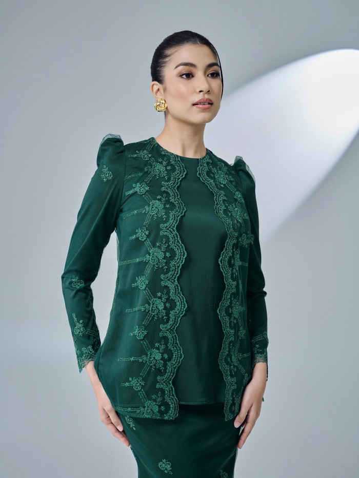 PREEYA KURUNG - EMERALD