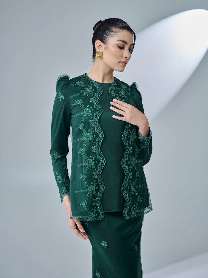 PREEYA KURUNG - EMERALD