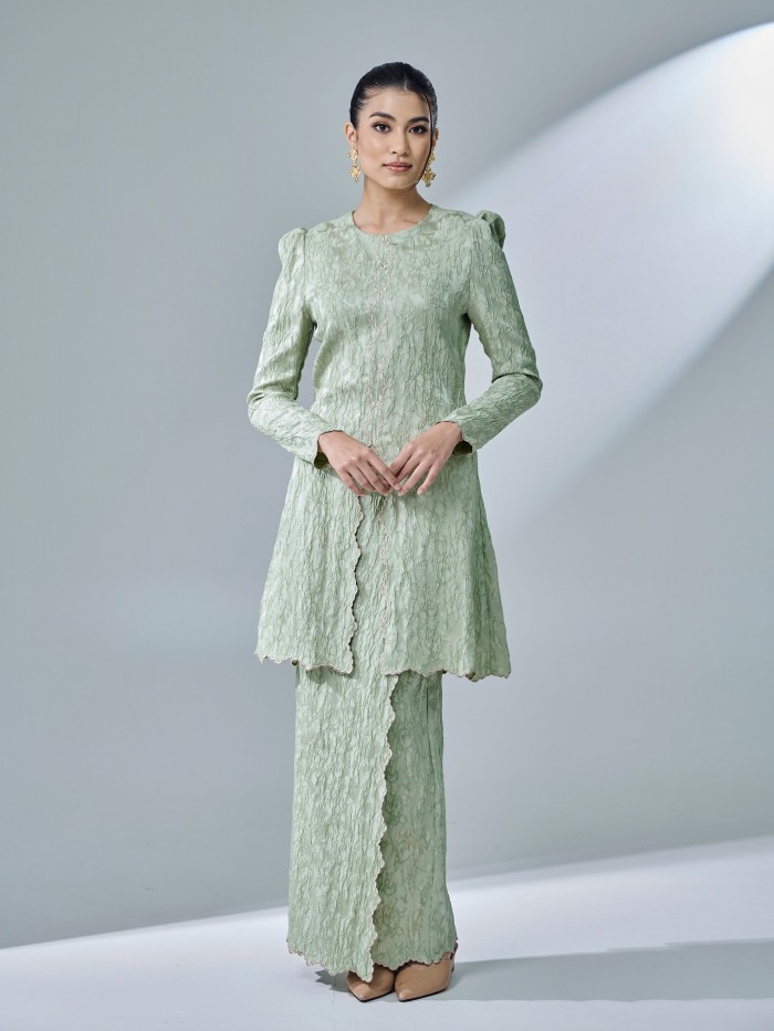 ISWANA KURUNG - SAGE GREEN