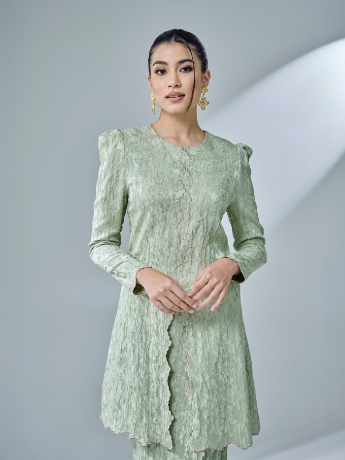 ISWANA KURUNG - SAGE GREEN