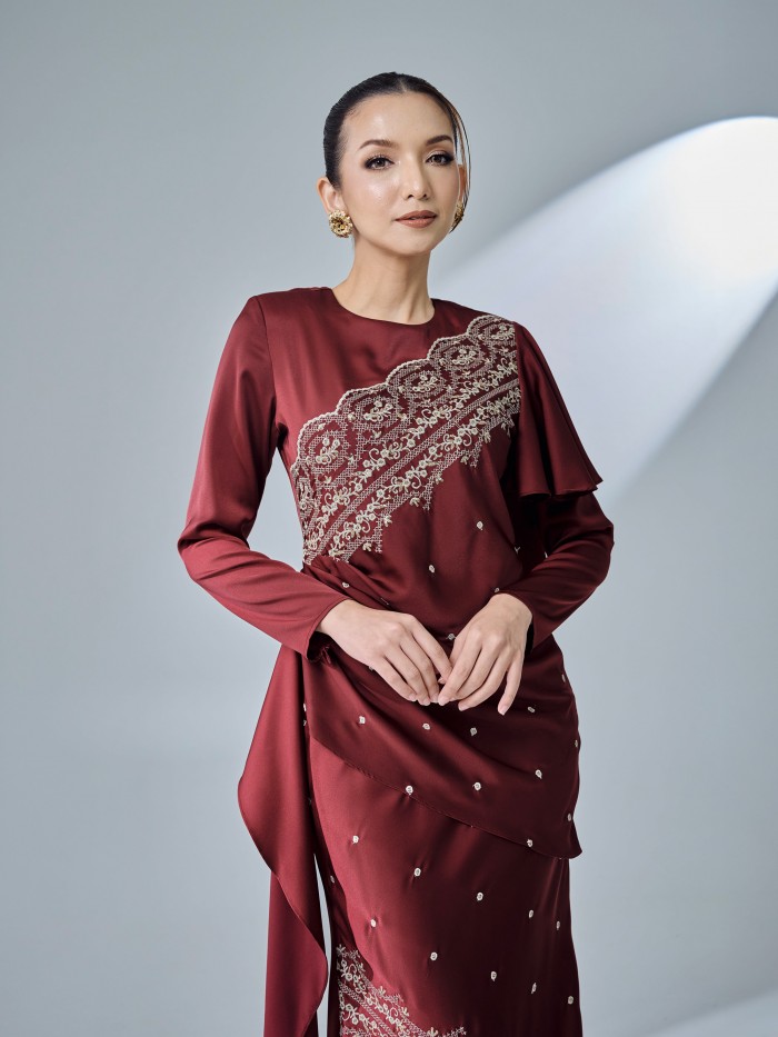 KASTIYA DRESS - MAROON