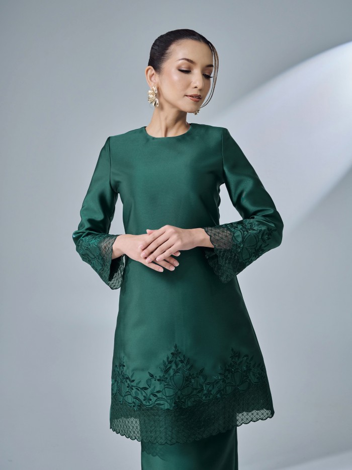 ZALENA KURUNG - EMERALD