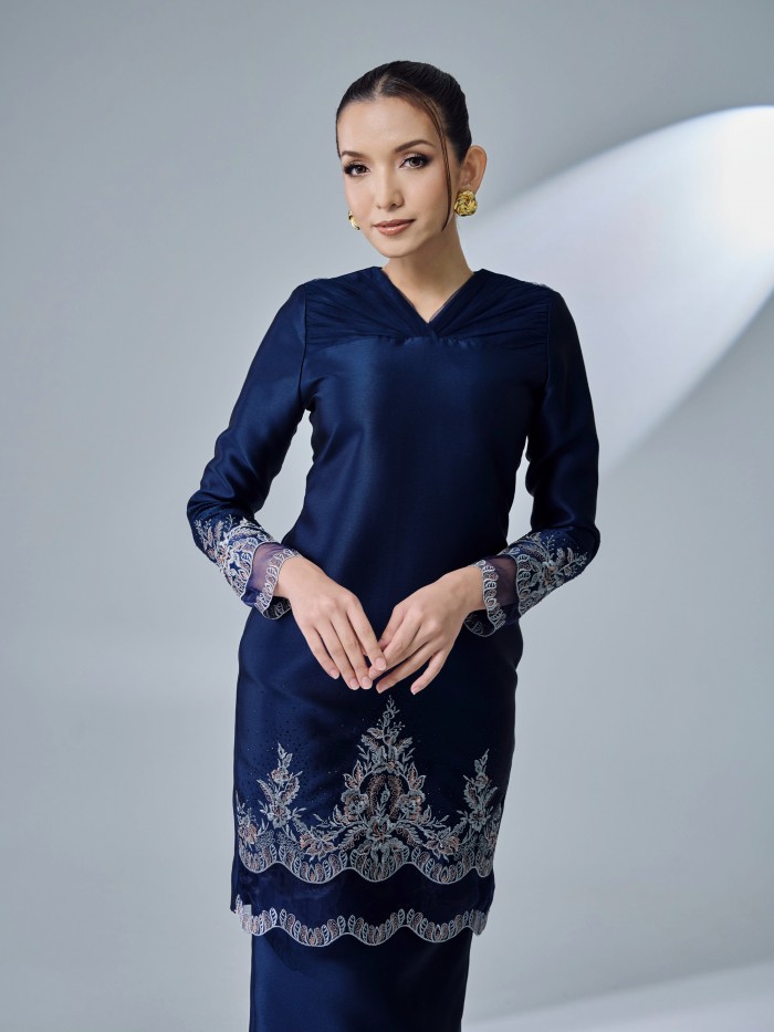 HANISTA KURUNG - NAVY