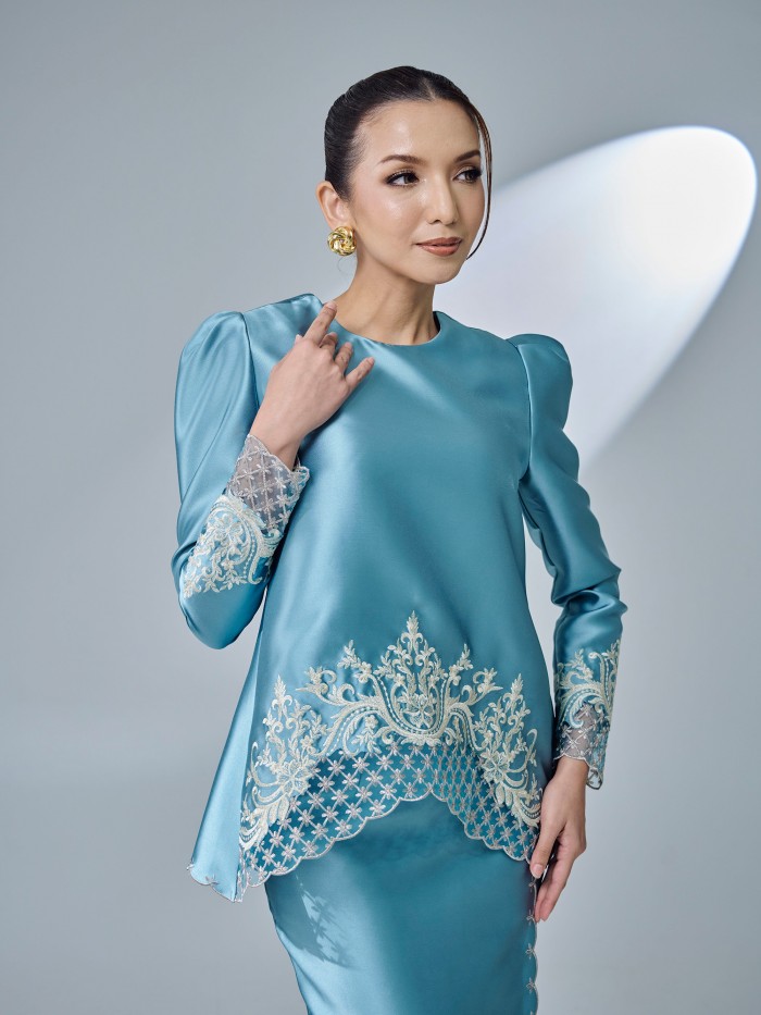 ESTIRA KURUNG - BLUE TURQUOISE