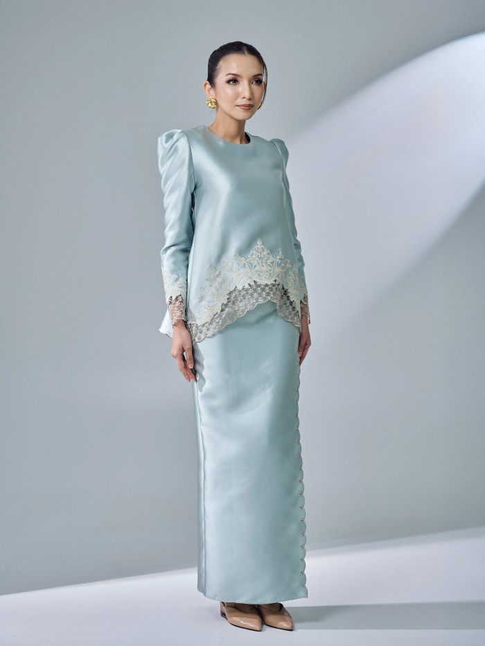 ESTIRA KURUNG - SAGE GREEN