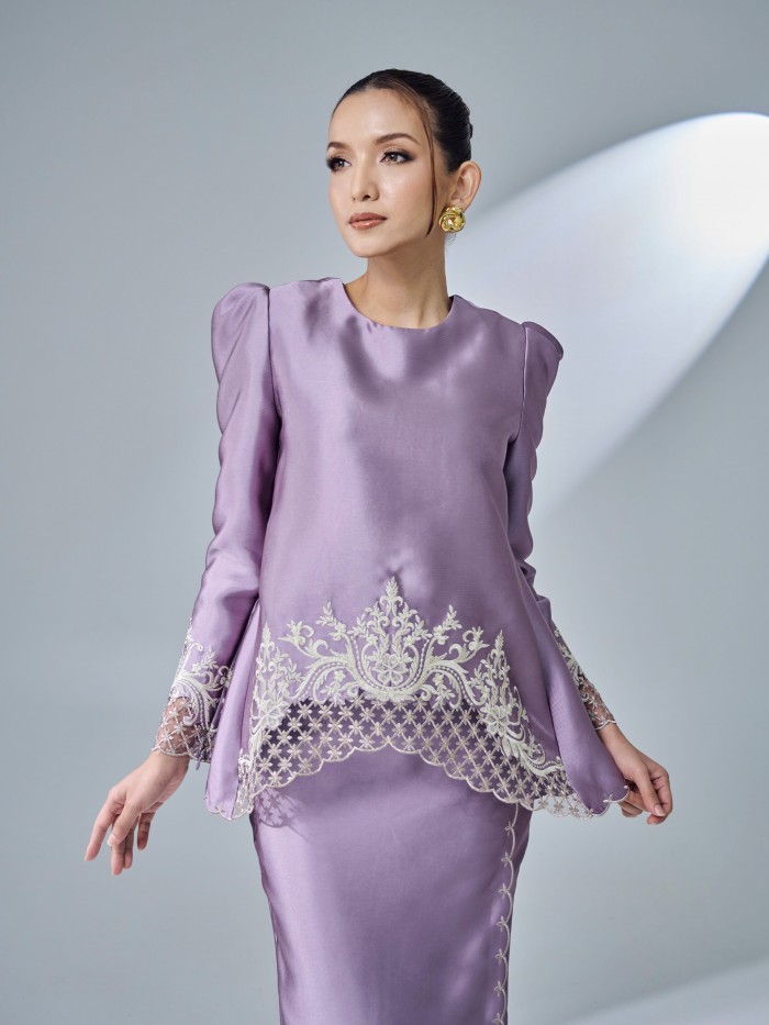 ESTIRA KURUNG - DUSTY PLUM