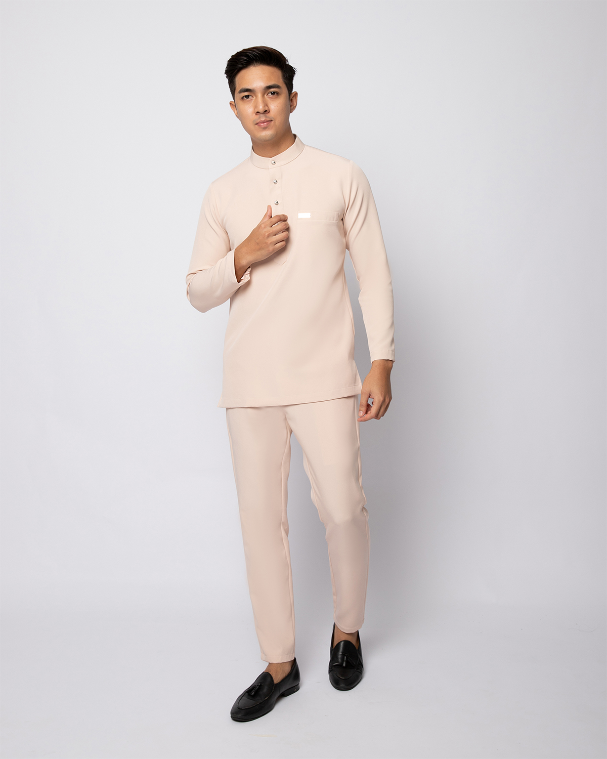 Baju Melayu Satin Classic Fit Cream Parchment Gene Martino