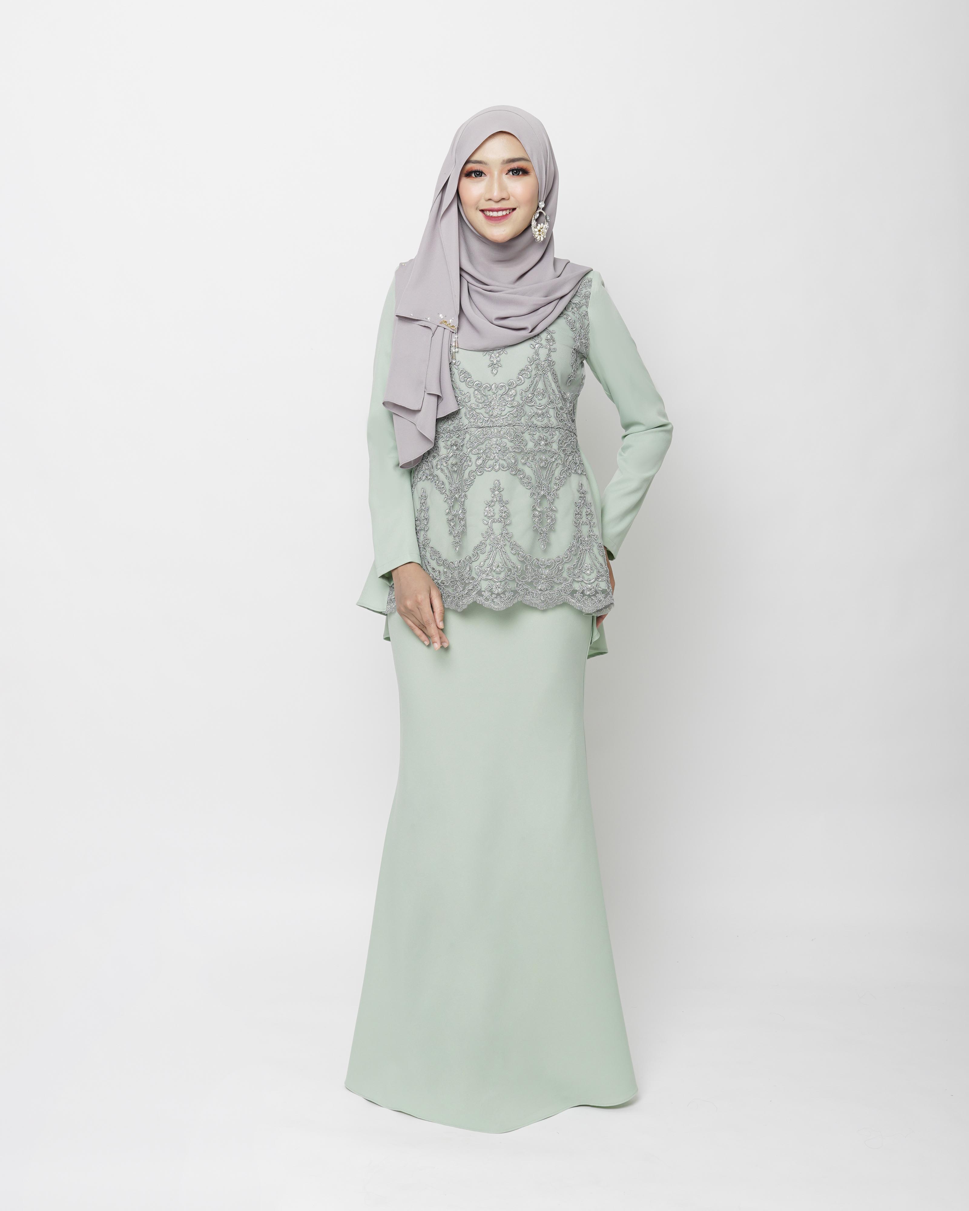 J Labella Atelier Ready Made Designer Muslimah Contemporary Dresses Jubah Crazy Deals Renikaa Kurung Renikaa Kurung Dusty Green