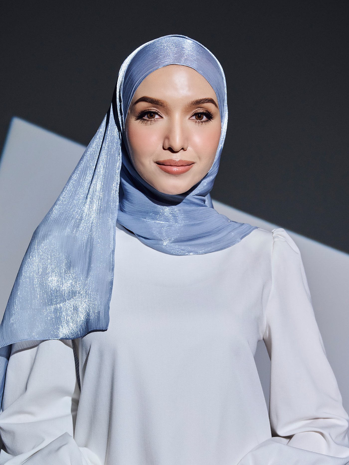 VIORA SHIMMER SHAWL - PEARL BLUE VIORA SHIMMER SHAWL - PEARL BLUE