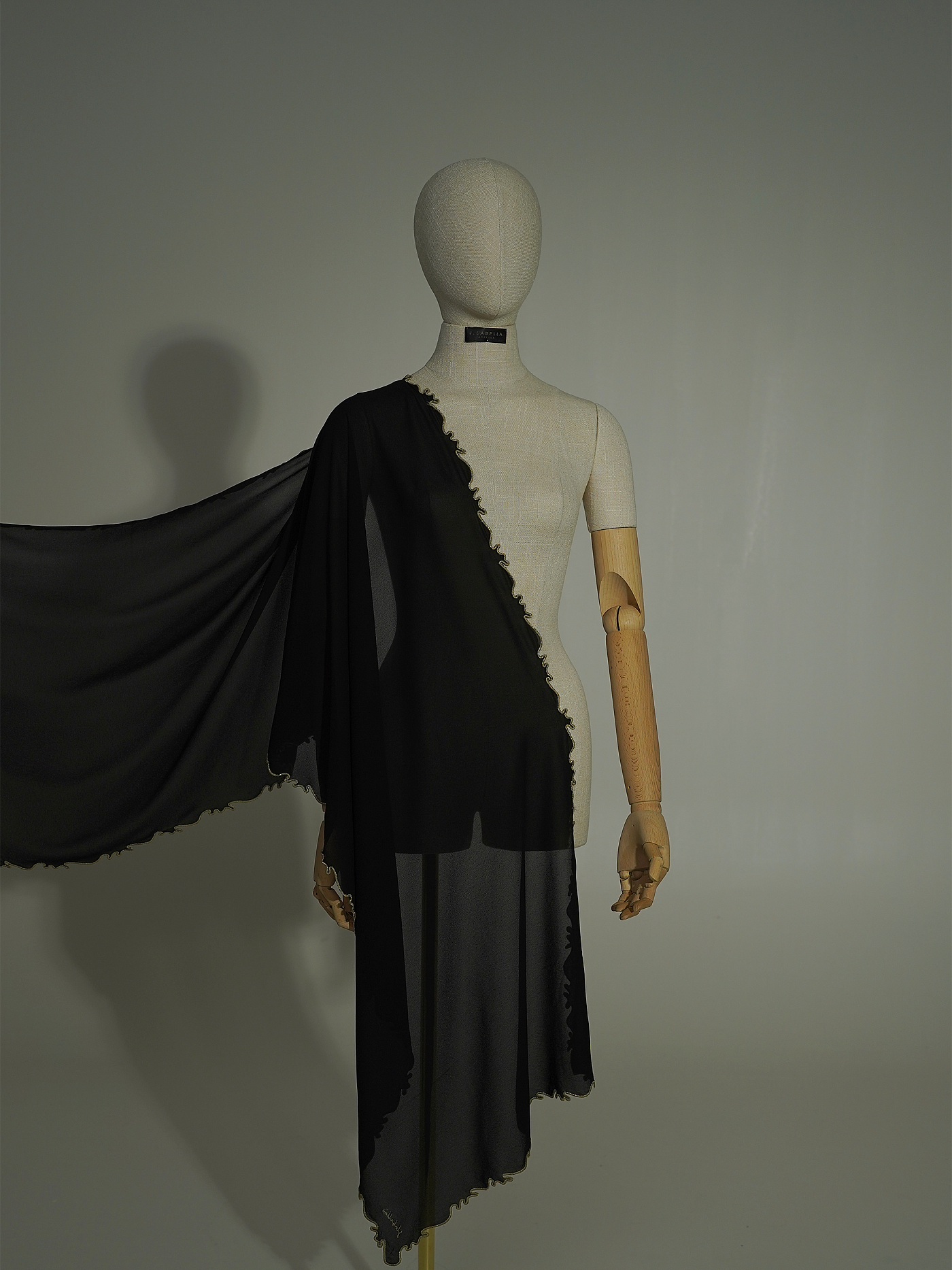 DIORA SELENDANG - BLACK DIORA SELENDANG - BLACK