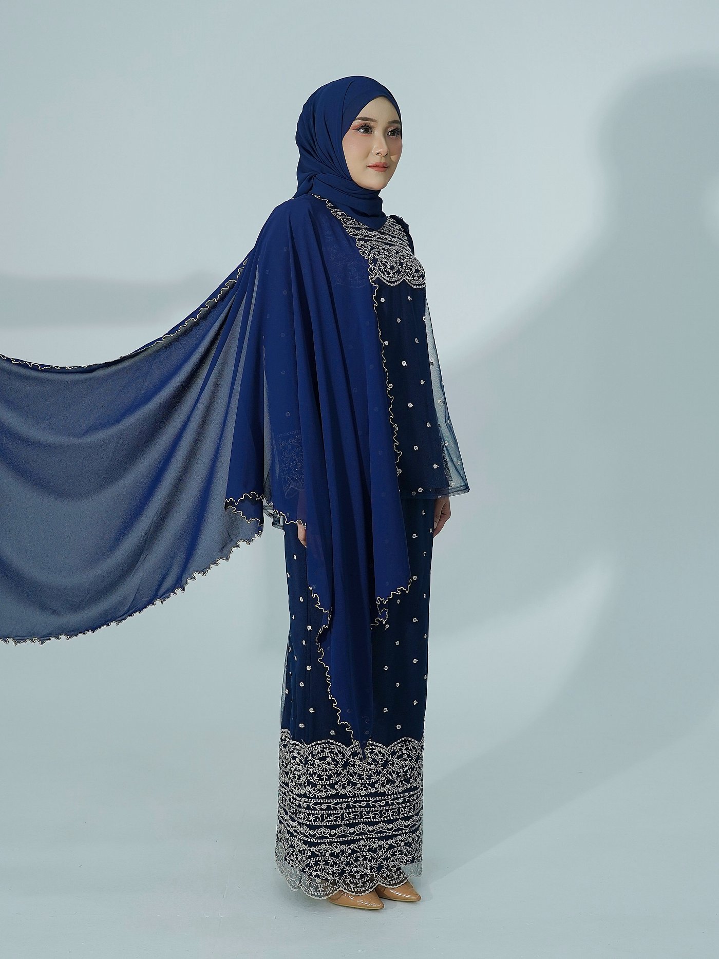 CLARA SELENDANG - NAVY CLARA SELENDANG - NAVY